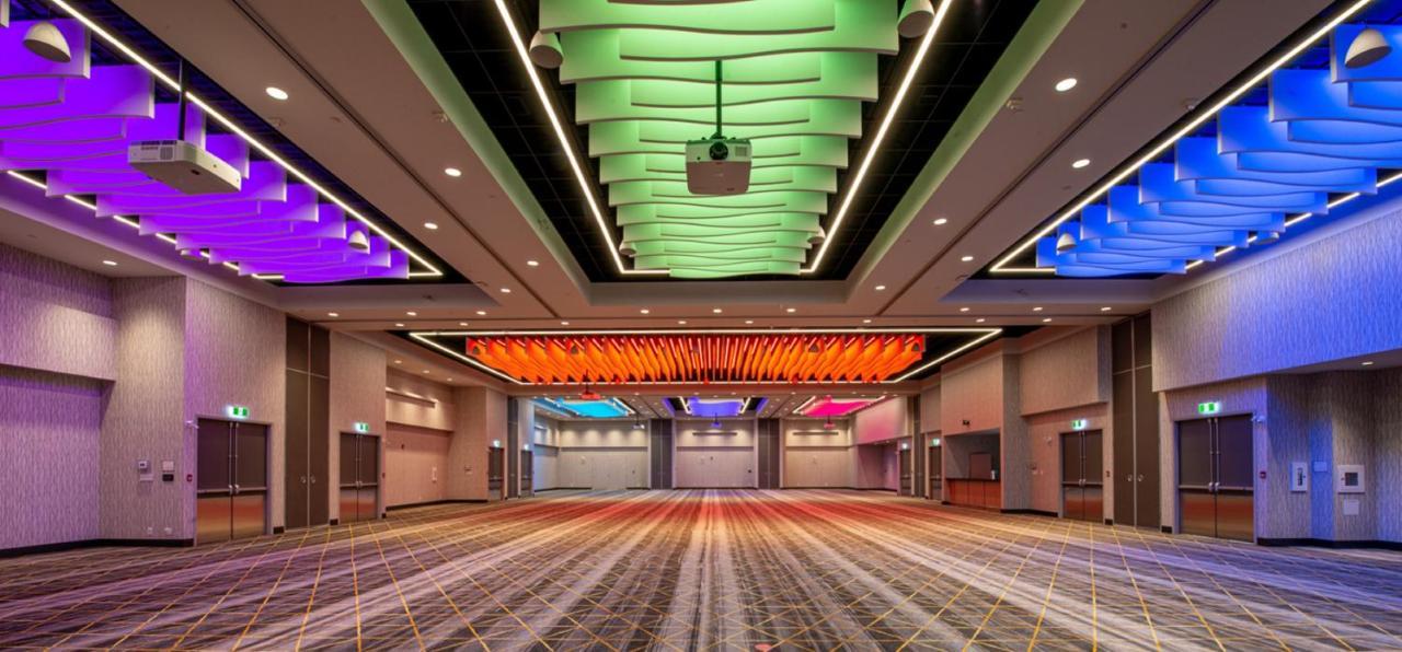 Holiday Inn Edmonton South - Evario Events By Ihg Eksteriør bilde